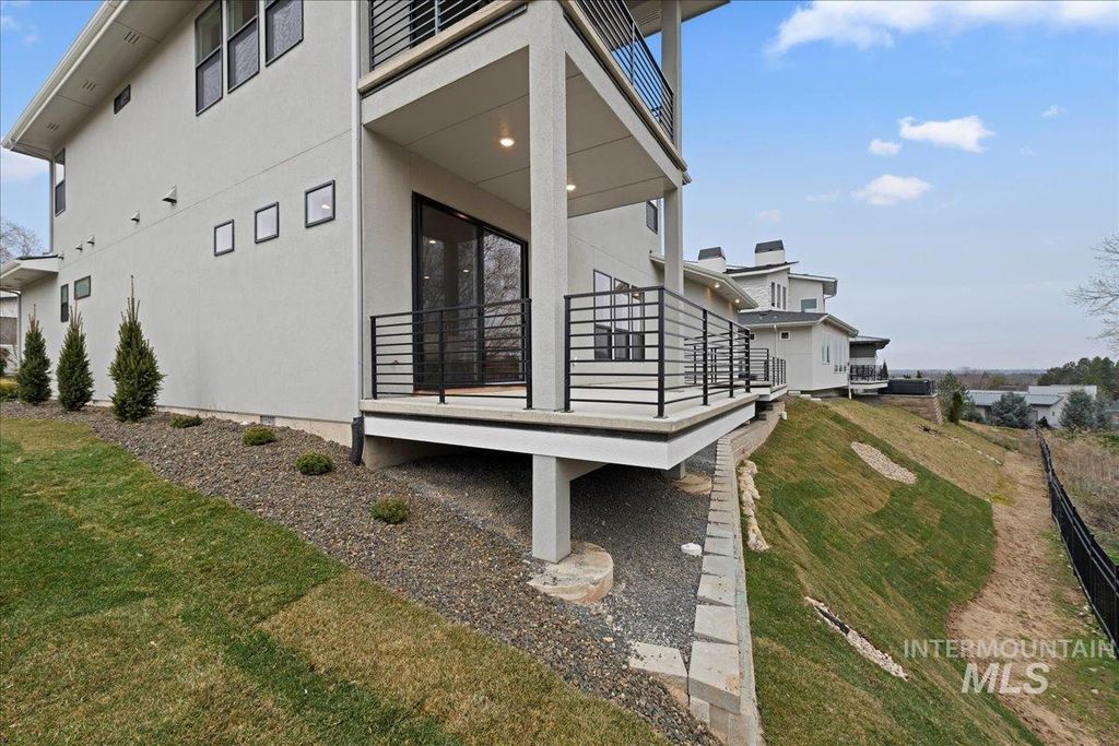 410 W Sand Dune Ln, Boise, ID 83702 photo 41