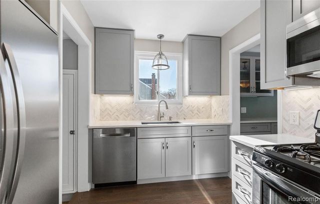 718 N Altadena Avenue, Royal Oak, MI 48067