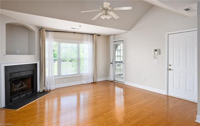 4732 Tatton Park Circle 3B, Winston-salem, NC 27103