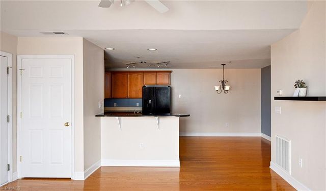 4732 Tatton Park Circle 3B, Winston-salem, NC 27103