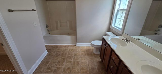 2553 Saddleback Drive A, Winterville, NC 28590