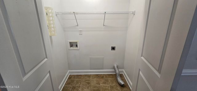 2553 Saddleback Drive A, Winterville, NC 28590