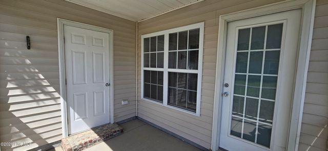 2553 Saddleback Drive A, Winterville, NC 28590