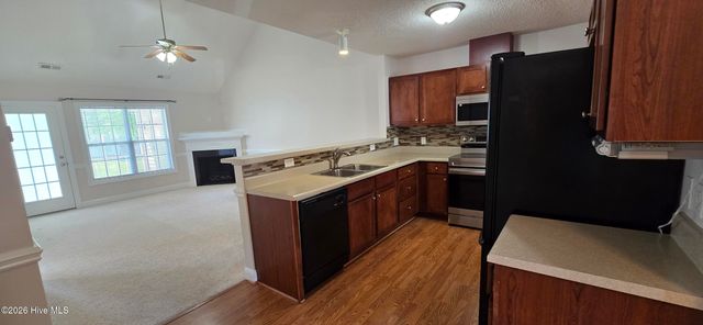 2553 Saddleback Drive A, Winterville, NC 28590
