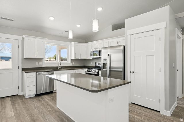 3879 N HAWKS LANDING LP, Cedar City, UT 84721