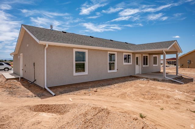 3879 N HAWKS LANDING LP, Cedar City, UT 84721