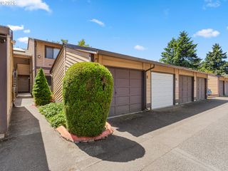 619 Se 121ST Ave 23, Vancouver, WA 98683