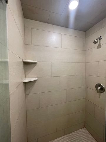 21 Fifth Street 24, Chelsea, MA 02150