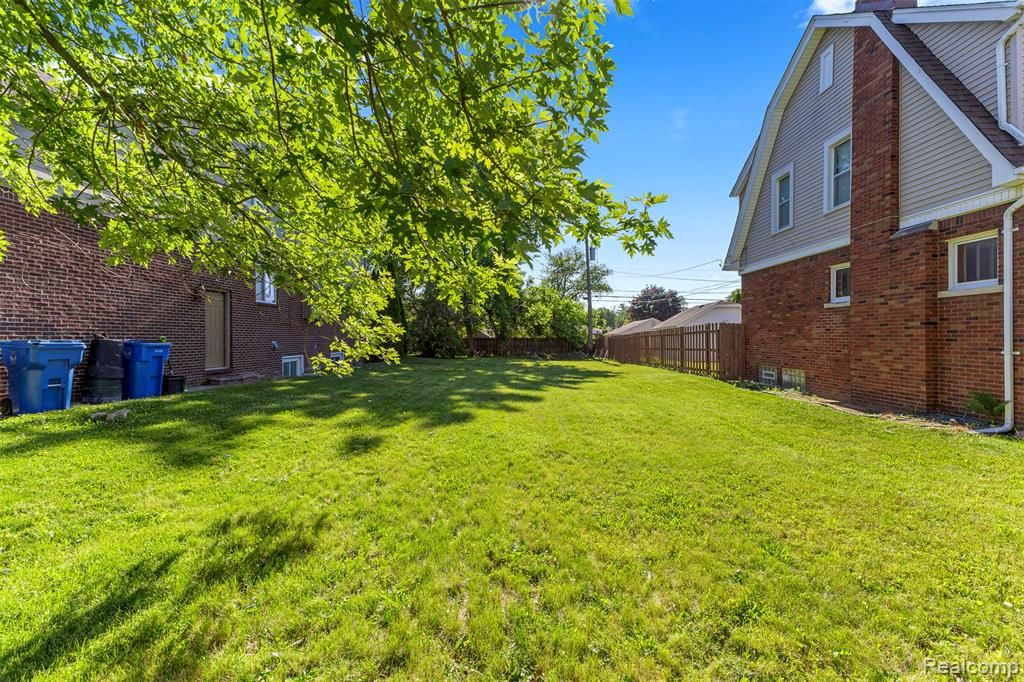 0000 Kingsbury Street, Dearborn Heights, MI 48127