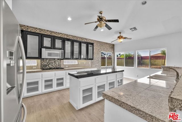 80442 Jasper Park Avenue, Indio, CA 92201
