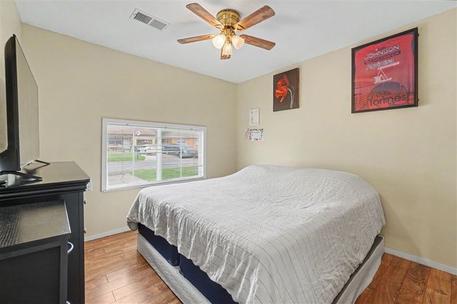 407 NW 30th St, Lawton, OK 73505