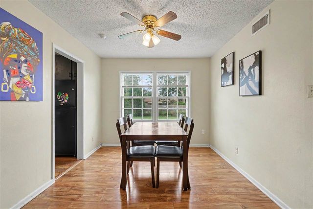 407 NW 30th St, Lawton, OK 73505