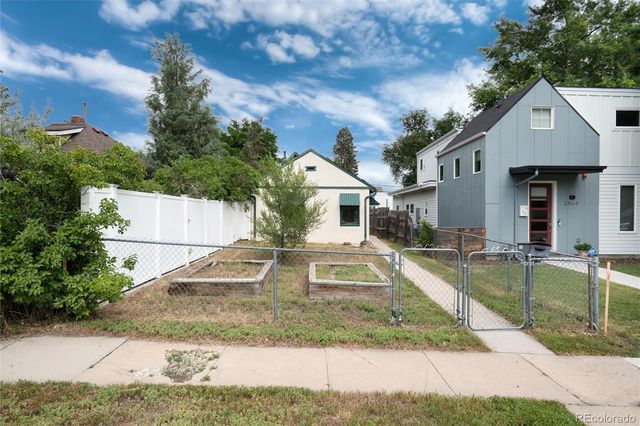 2568 Eaton Street, Edgewater, CO 80214