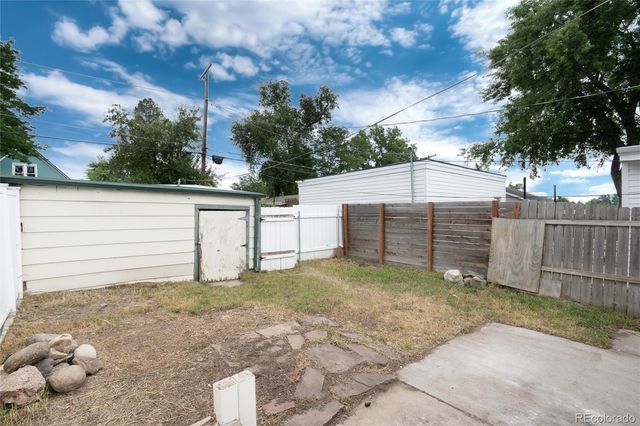 2568 Eaton Street, Edgewater, CO 80214
