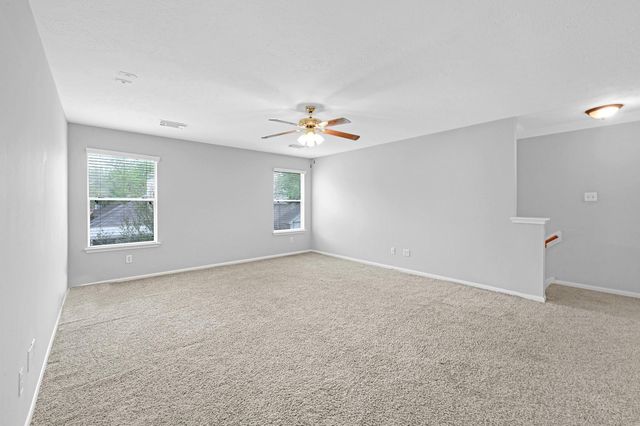 3102 Millers Oak Ln, Rosenberg, TX 77498