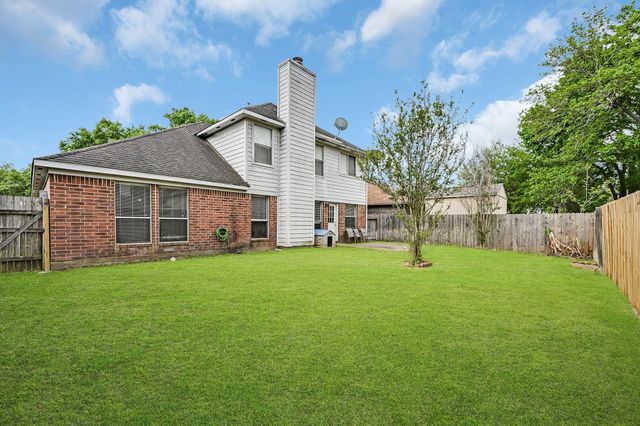 3102 Millers Oak Ln, Rosenberg, TX 77498