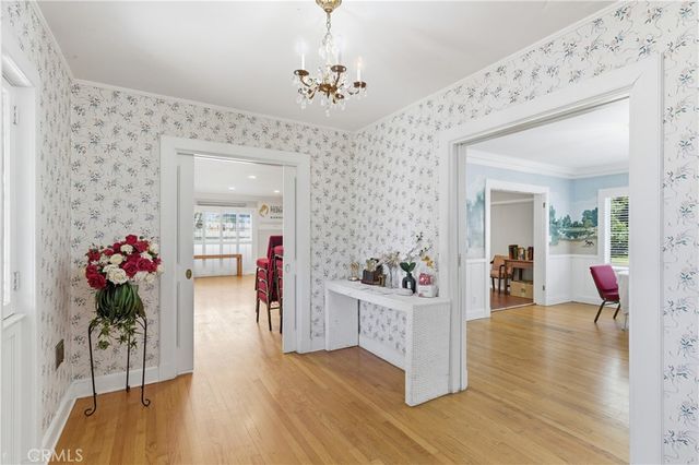 2132 Chester, Bakersfield, CA 93304