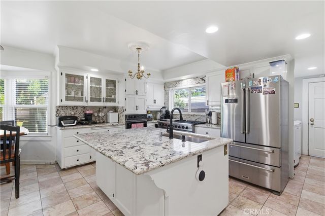 2132 Chester, Bakersfield, CA 93304