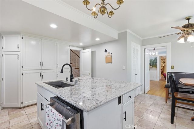 2132 Chester, Bakersfield, CA 93304