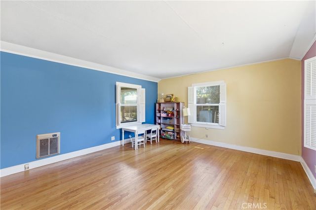 2132 Chester, Bakersfield, CA 93304