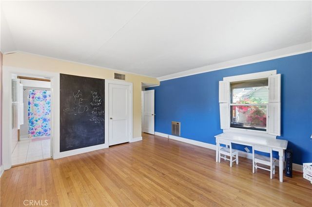2132 Chester, Bakersfield, CA 93304