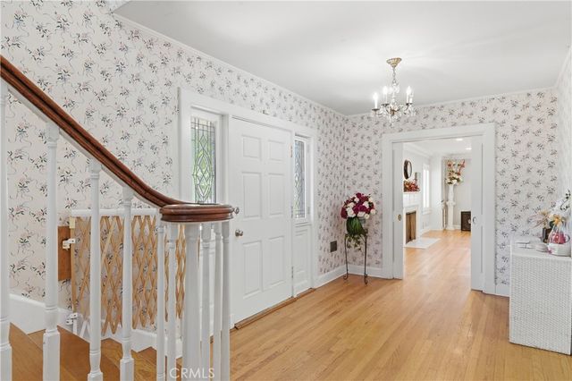 2132 Chester, Bakersfield, CA 93304
