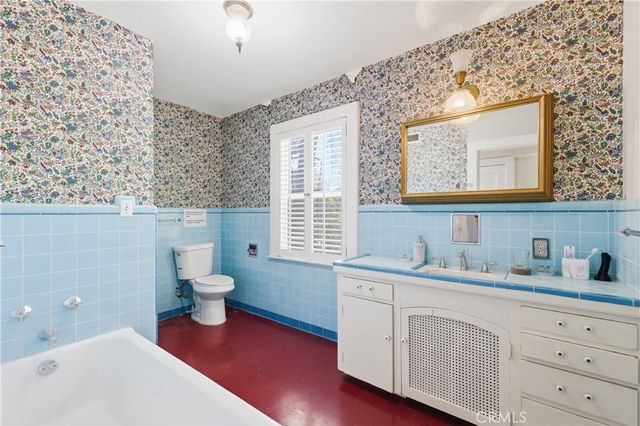 2132 Chester, Bakersfield, CA 93304