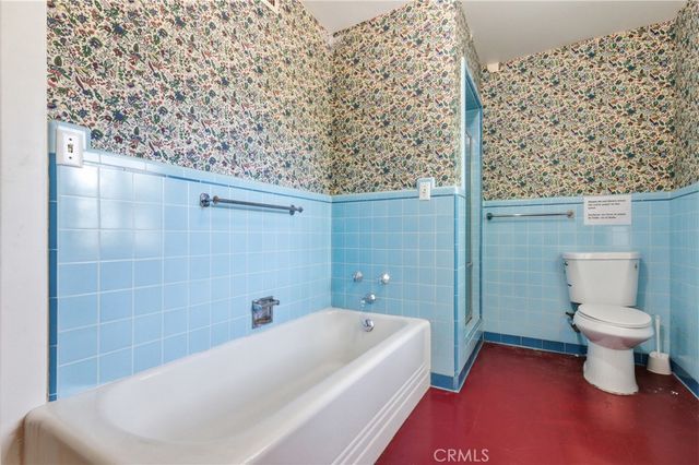 2132 Chester, Bakersfield, CA 93304