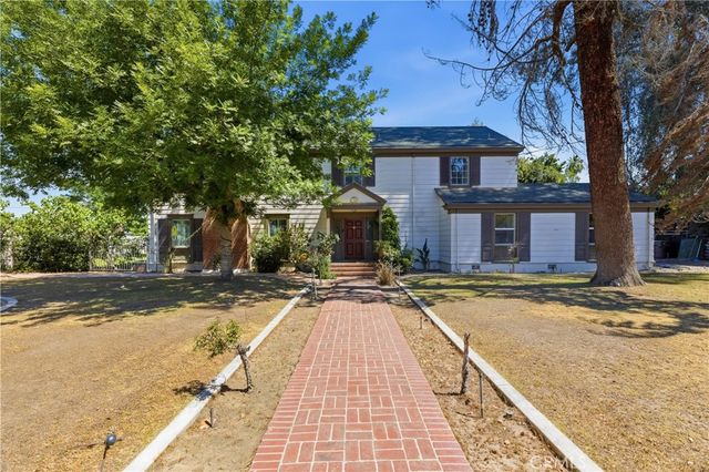 2132 Chester, Bakersfield, CA 93304