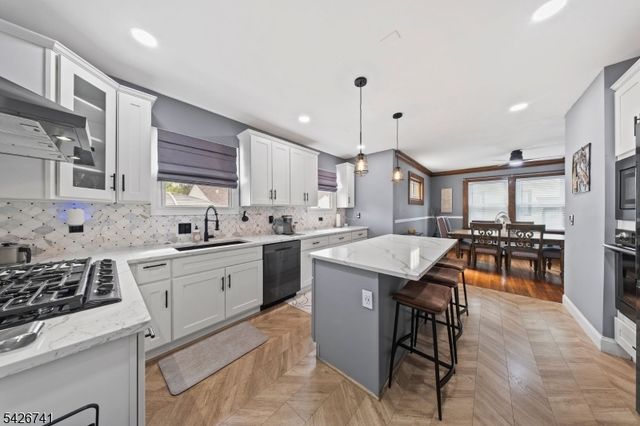 88 Woodbine Ave, Newark City, NJ 07106