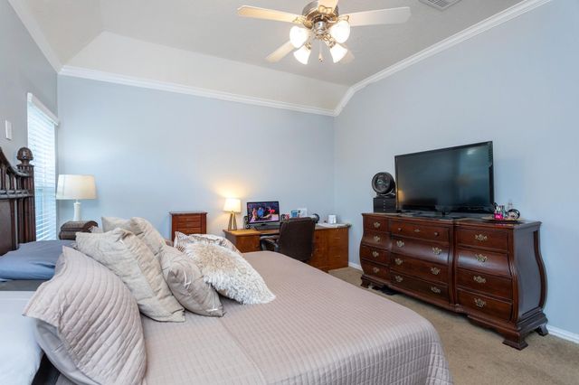 3056 Winterberry Lane, Dickinson, TX 77539