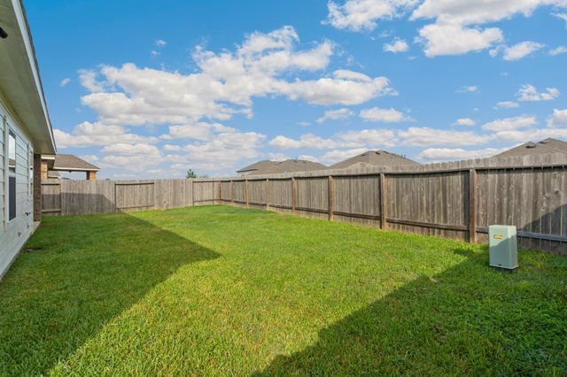 3056 Winterberry Lane, Dickinson, TX 77539