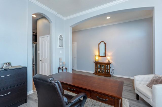 3056 Winterberry Lane, Dickinson, TX 77539