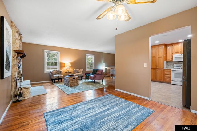 9640 Spaulding Street, Omaha, NE 68134