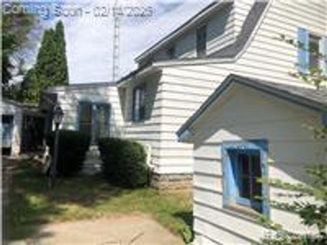 1651 N Chevrolet Avenue, Flint, MI 48504