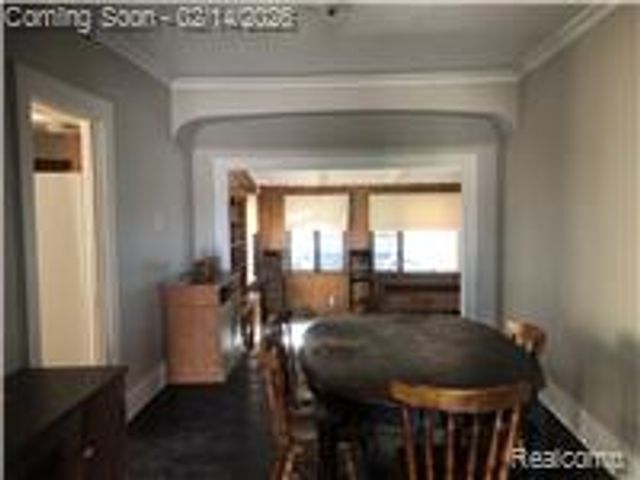 1651 N Chevrolet Avenue, Flint, MI 48504