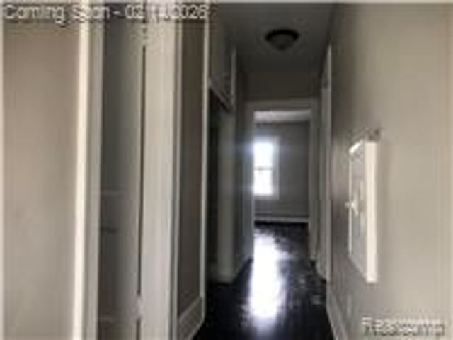 1651 N Chevrolet Avenue, Flint, MI 48504