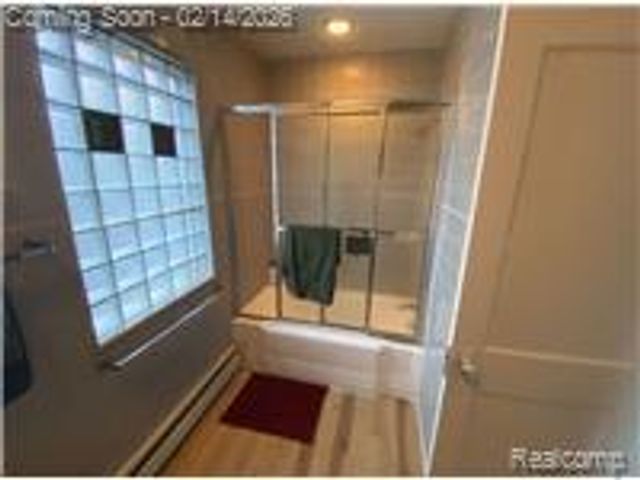 1651 N Chevrolet Avenue, Flint, MI 48504