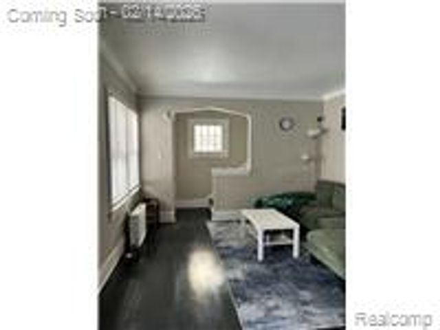 1651 N Chevrolet Avenue, Flint, MI 48504