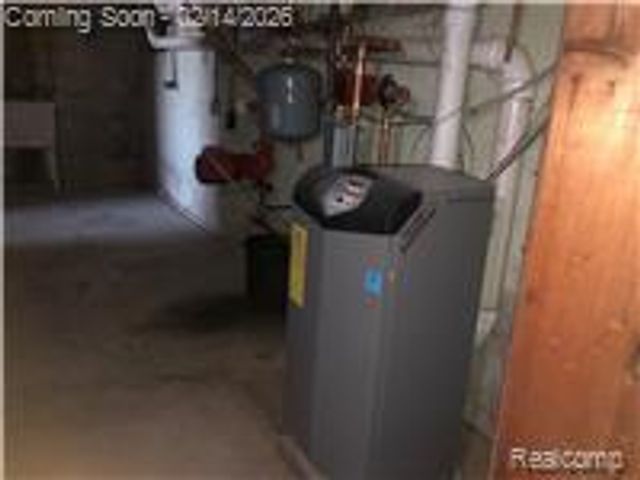 1651 N Chevrolet Avenue, Flint, MI 48504