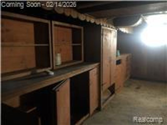 1651 N Chevrolet Avenue, Flint, MI 48504