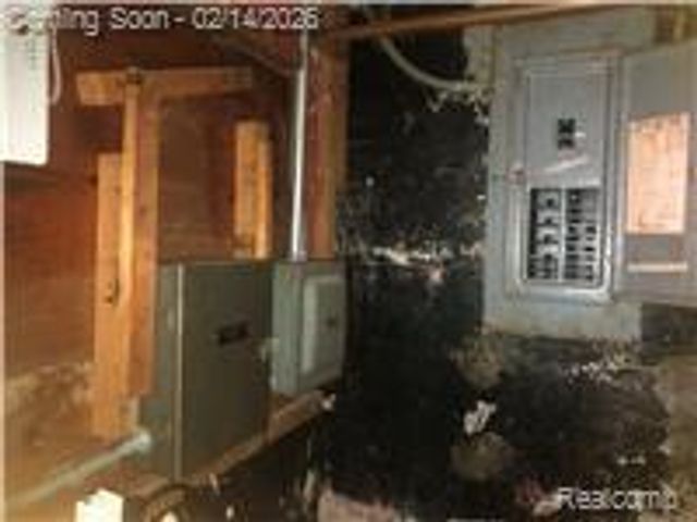 1651 N Chevrolet Avenue, Flint, MI 48504