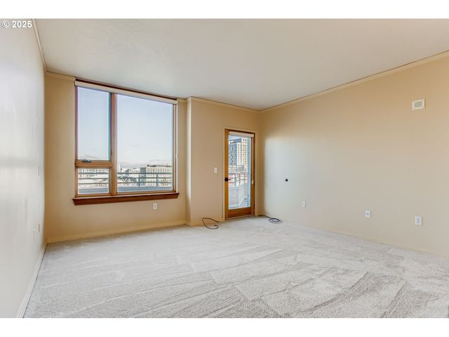 1132 Sw 19TH Ave 801, Portland, OR 97205