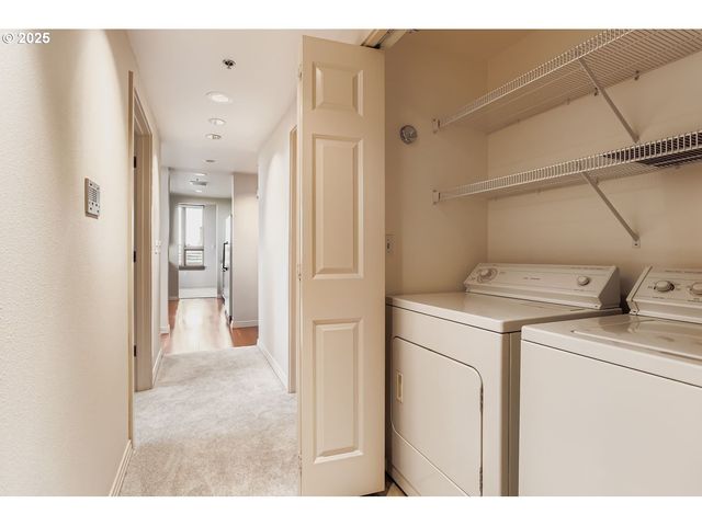 1132 Sw 19TH Ave 801, Portland, OR 97205