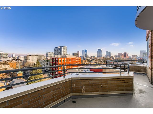 1132 Sw 19TH Ave 801, Portland, OR 97205