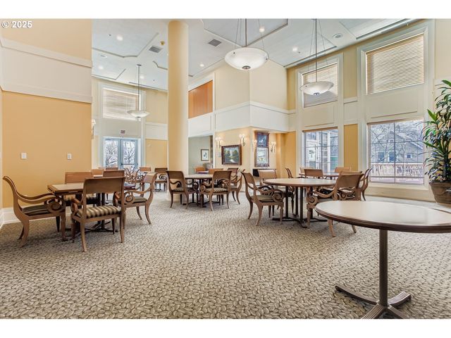 1132 Sw 19TH Ave 801, Portland, OR 97205