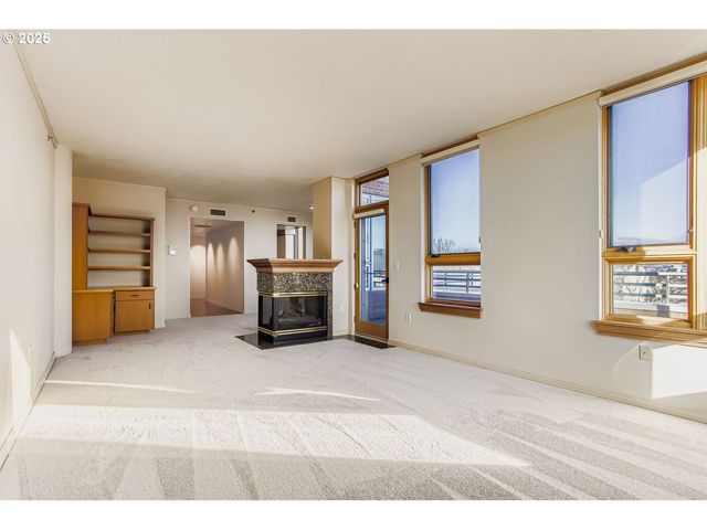 1132 Sw 19TH Ave 801, Portland, OR 97205