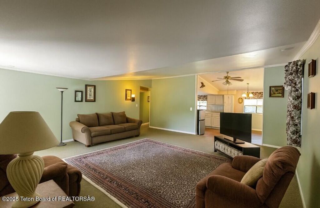 1610 E JW Drive, Jackson, WY 83001 photo 15