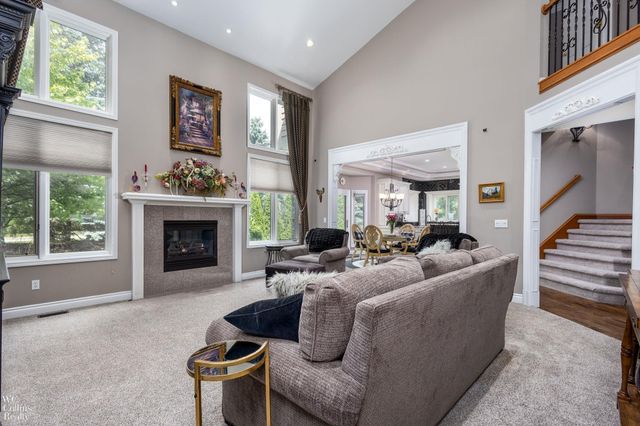 22297 Hazelton Ct Court, Novi, MI 48374
