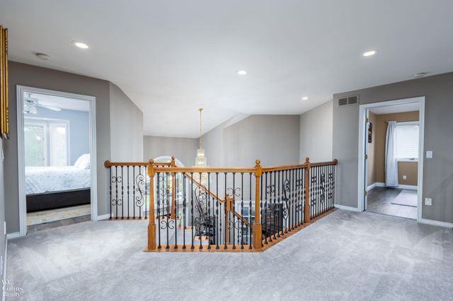 22297 Hazelton Ct Court, Novi, MI 48374